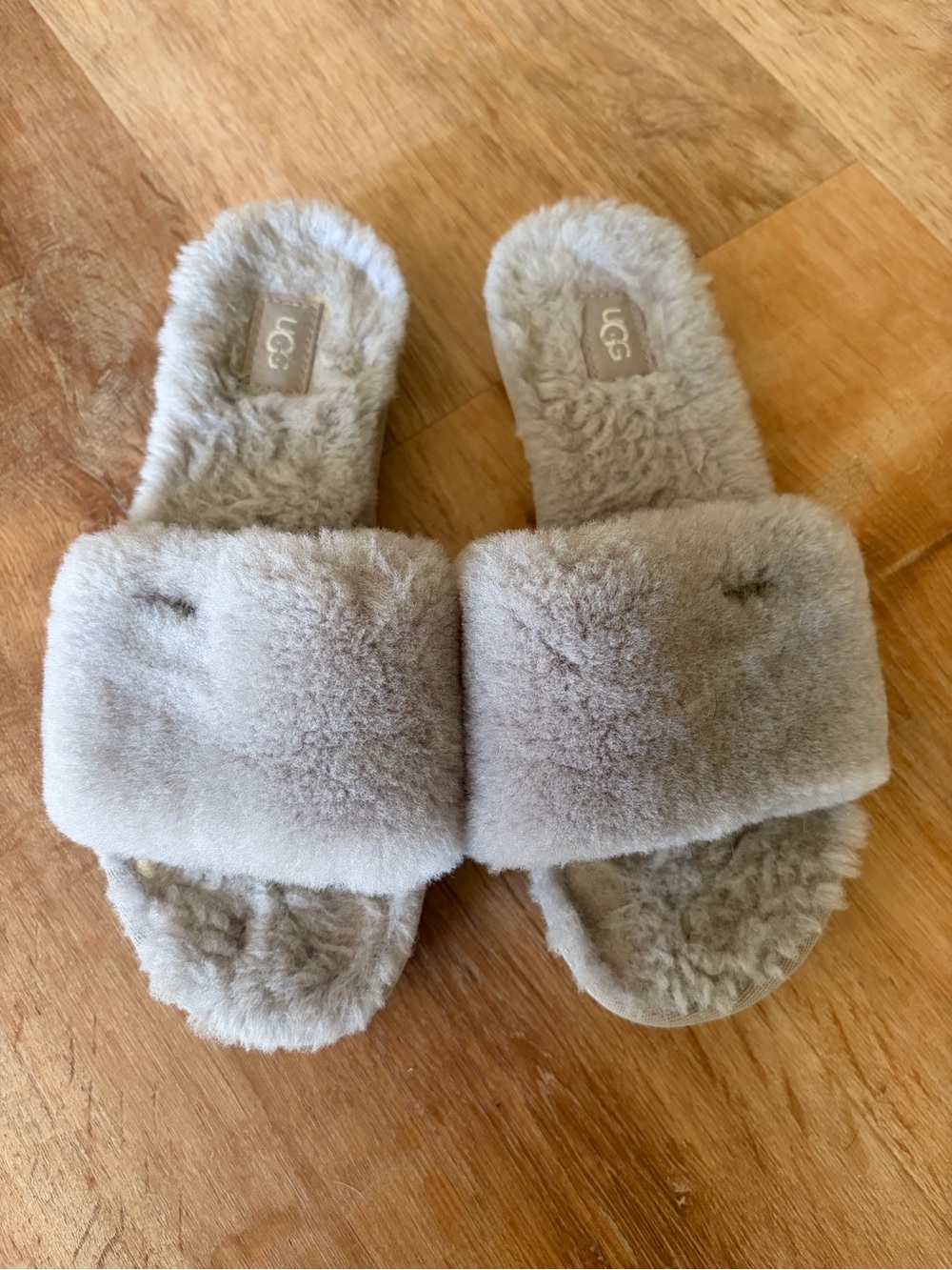 Ugg Cozetta Curly Genuine Shearling Slide Slipper Size 7 Grey Women’s Wool